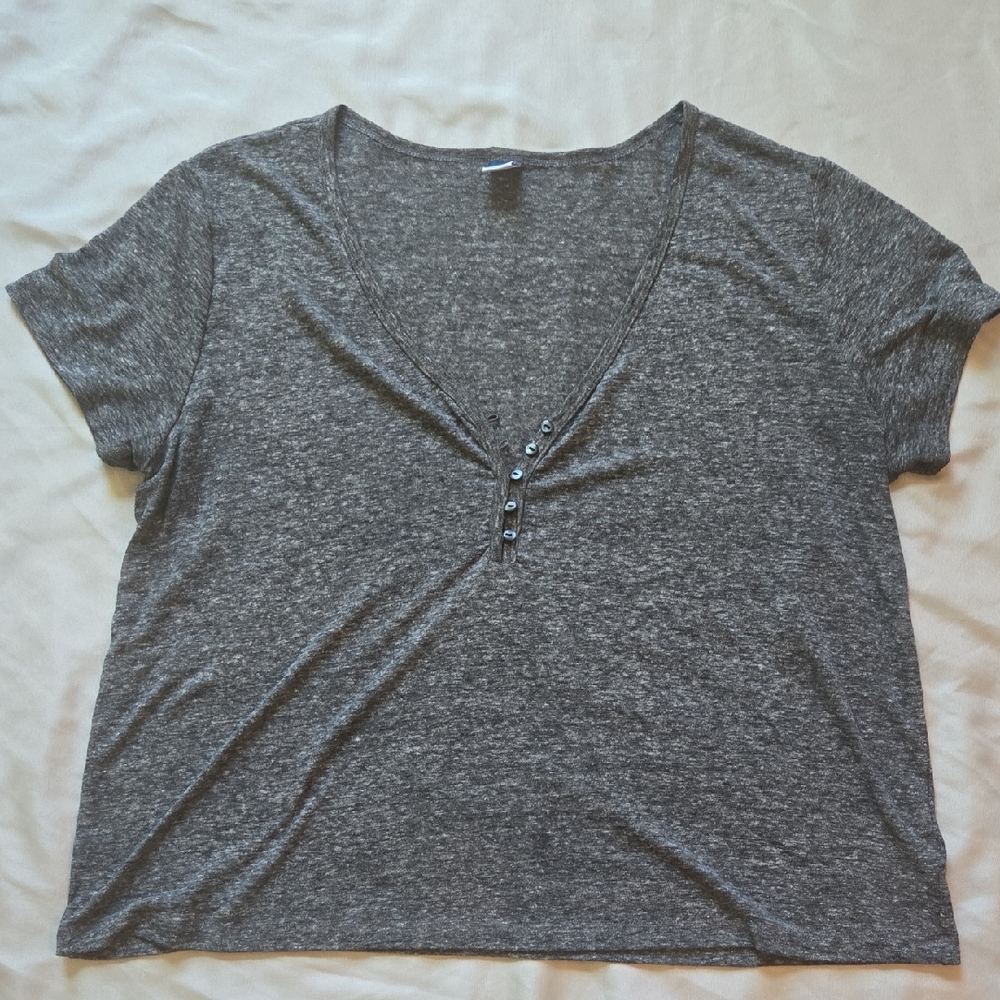 Old Navy Heather Gray V-Neck Tee with Buttons
